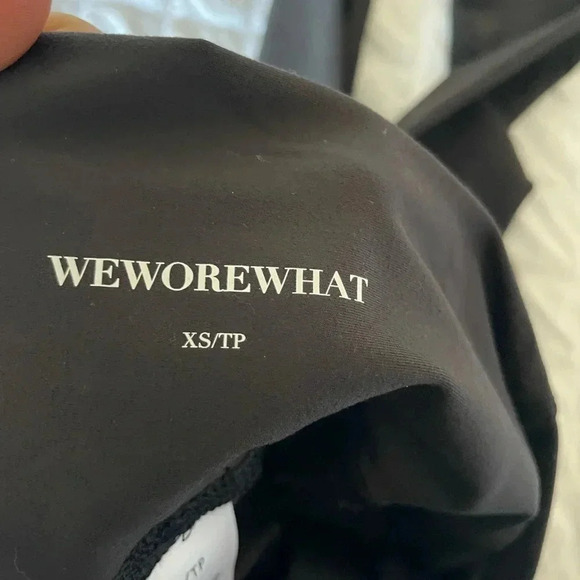 WeWoreWhat High Rise Pocket Legging - Picture 8 of 13